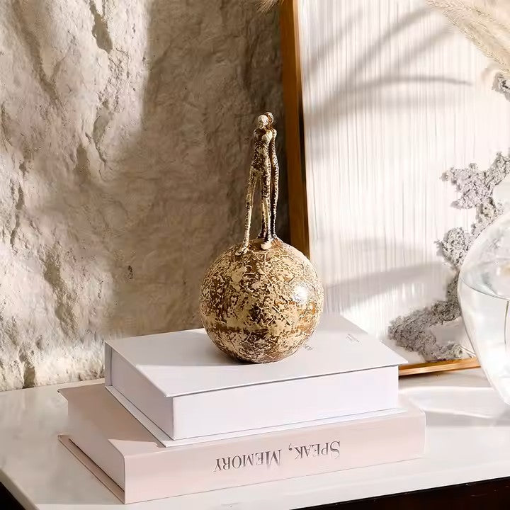 METAL HOME DECOR