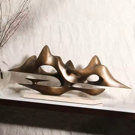 VINTAGE LOOK SCULPTURE NEO